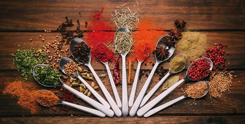 Modern spoons with spices II | Glasplaat | 40 x 80 cm